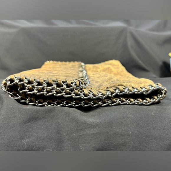 Michael Kors Vintage Tan Leather Chelsea Medium Messenger bag - Great Condition - Picture 16 of 16